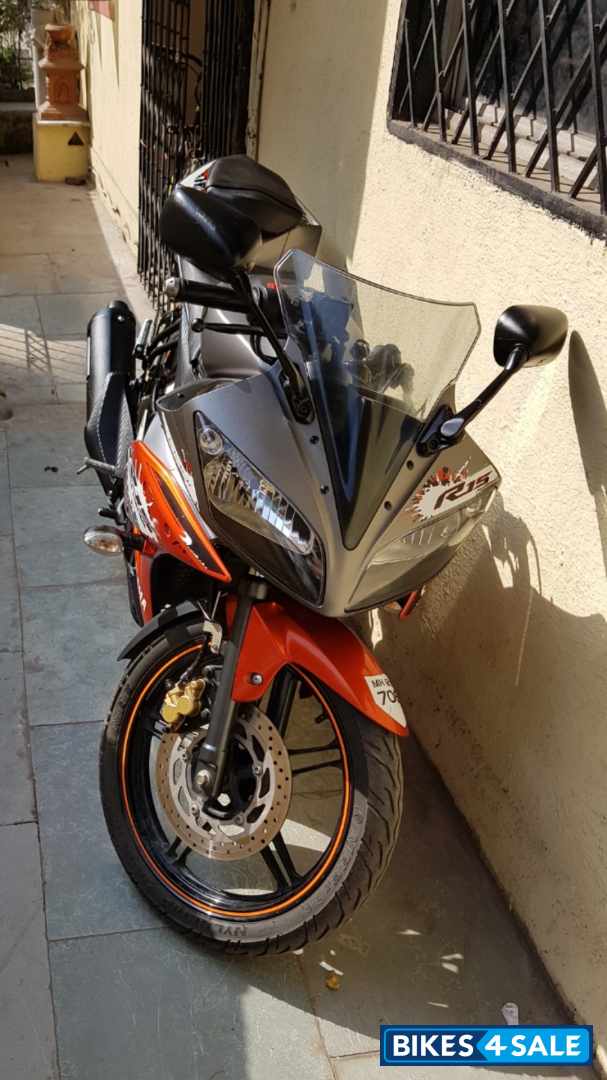 Adrenaline Red Yamaha YZF R15 V2