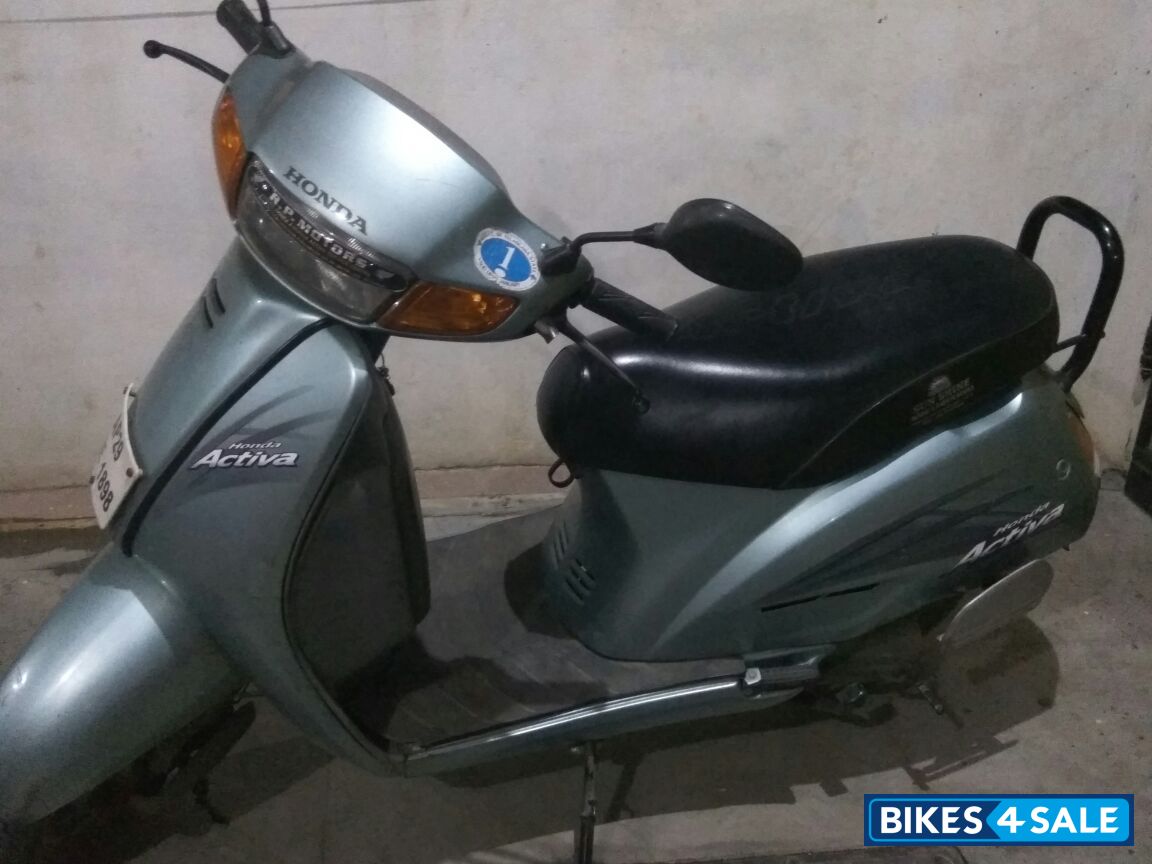 Green Honda Activa
