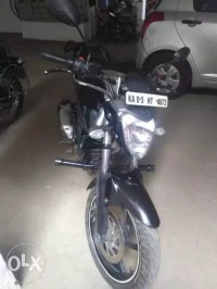 Black Yamaha FZ16