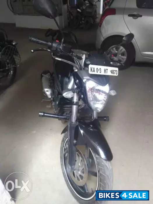 Black Yamaha FZ16
