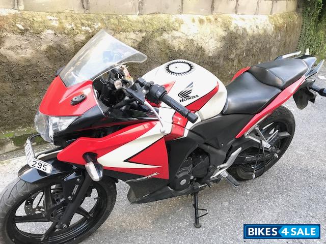 Red And White Honda CBR 250R