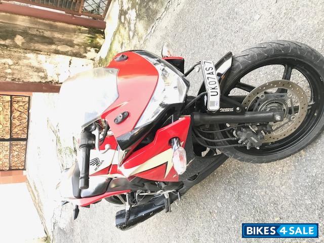 Red And White Honda CBR 250R