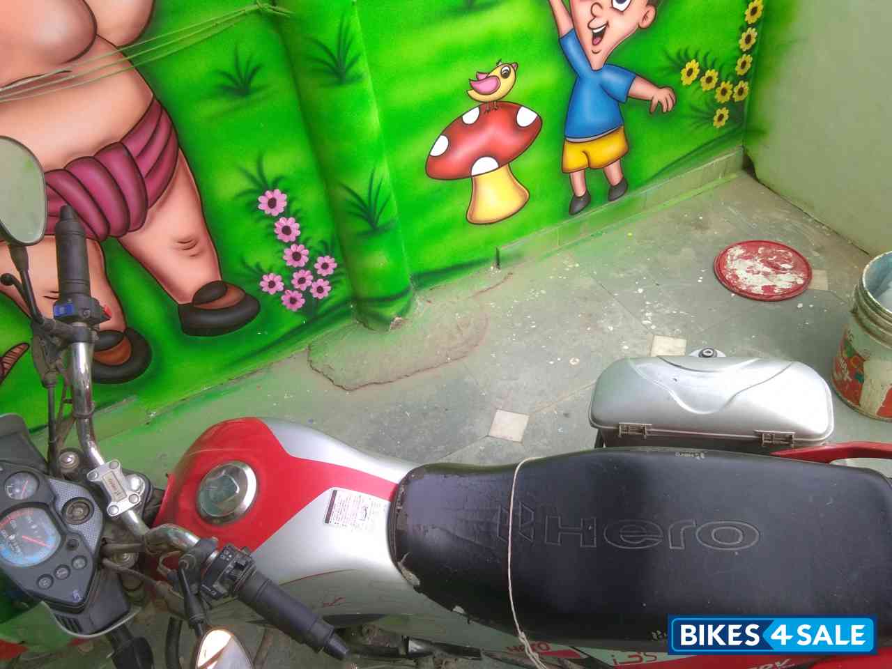 Red And Silver Hero Splendor iSmart