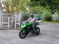 Green/black Kawasaki Ninja 1000