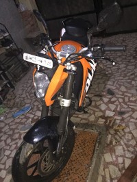 Orange KTM Duke 200