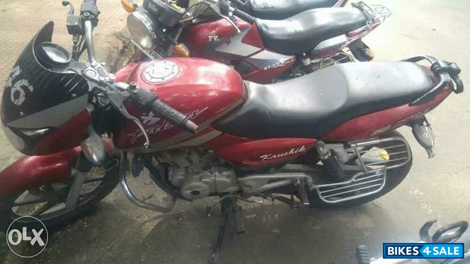 Red Bajaj Pulsar 150 DTSi Red Bajaj Pulsar 150 DTSi