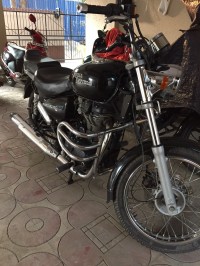 Jet Black Royal Enfield Thunderbird 350