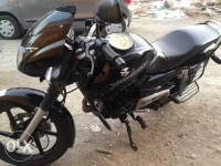 Black Bajaj Pulsar 180 DTSi