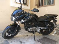 Black Bajaj Pulsar 180 DTSi