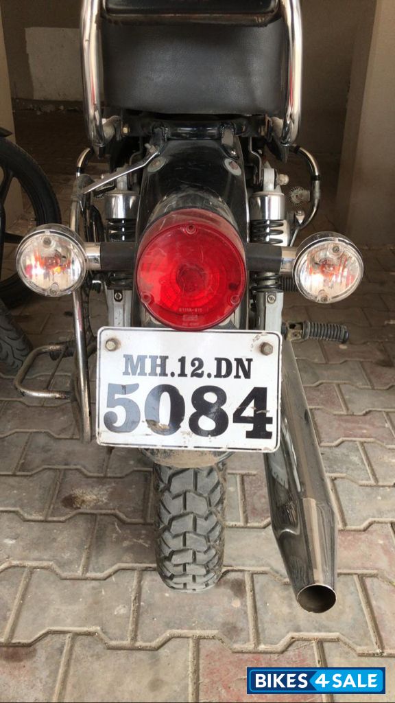 Black Royal Enfield Thunderbird