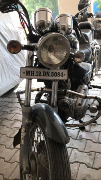 Black Royal Enfield Thunderbird