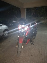 Red TVS Apache RTR 200 4V
