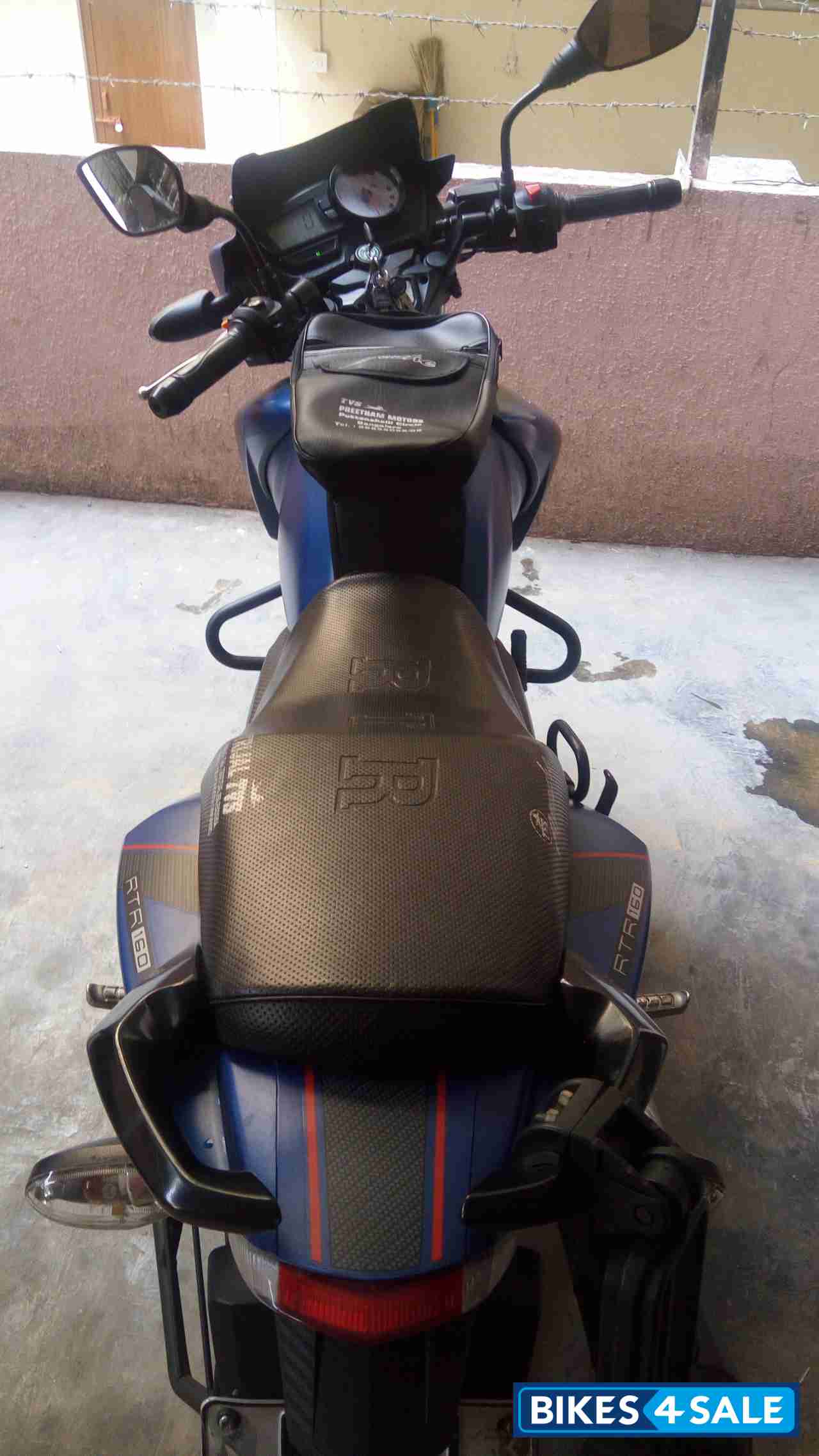 Matt Blue TVS Apache RTR 160 Matt Blue TVS Apache RTR 160