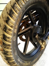 Blue Bajaj Pulsar 180 DTSi