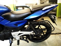 Blue Bajaj Pulsar 180 DTSi