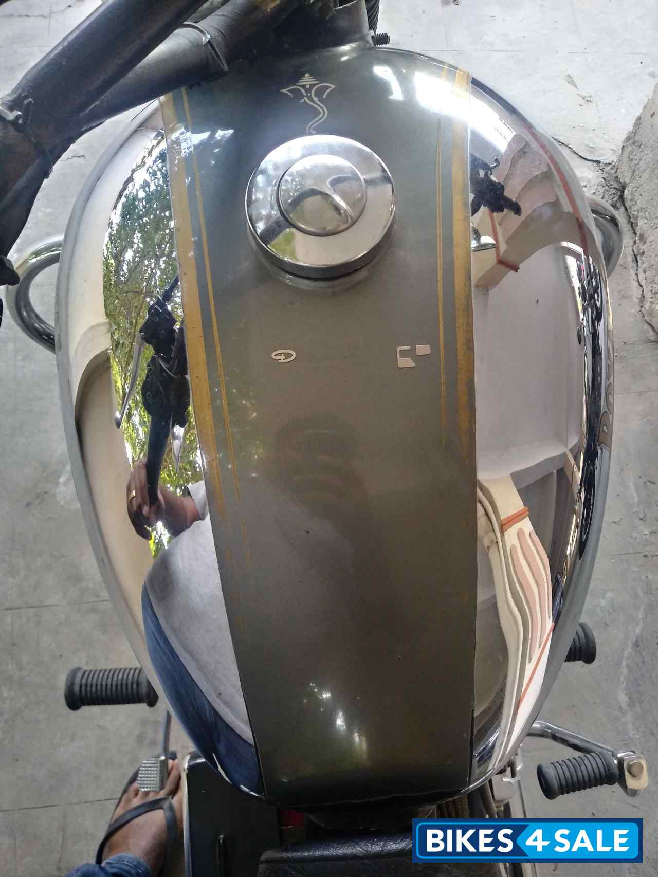 Green Chrome Royal Enfield Bullet Machismo A500 Green Chrome Royal Enfield Bullet Machismo A500