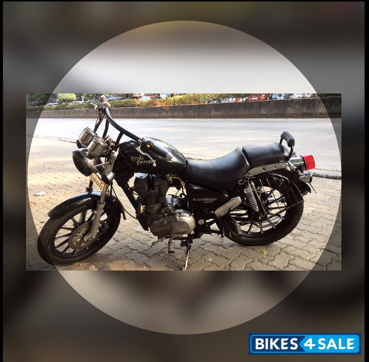 Black Royal Enfield Thunderbird TwinSpark 350