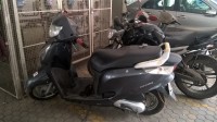 Grey Honda Aviator