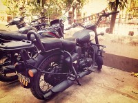 Satin Matte Black Royal Enfield Classic 350