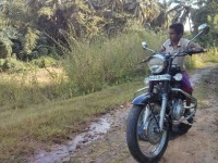 Black Royal Enfield Bullet Standard 350