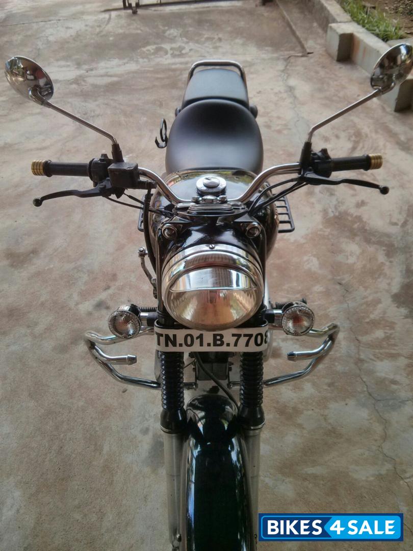 Black Royal Enfield Bullet Standard 350