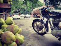 Black Royal Enfield Bullet Standard 350