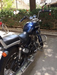 Blue Royal Enfield Thunderbird 350