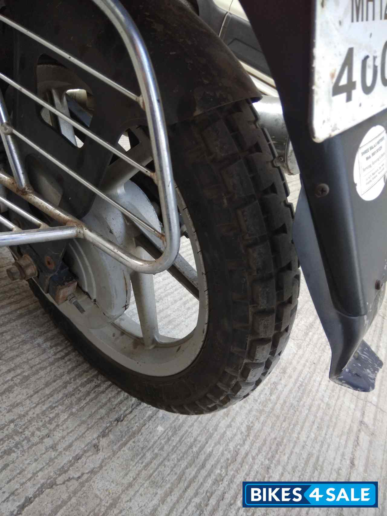 Black Bajaj Pulsar 150 DTSi Black Bajaj Pulsar 150 DTSi