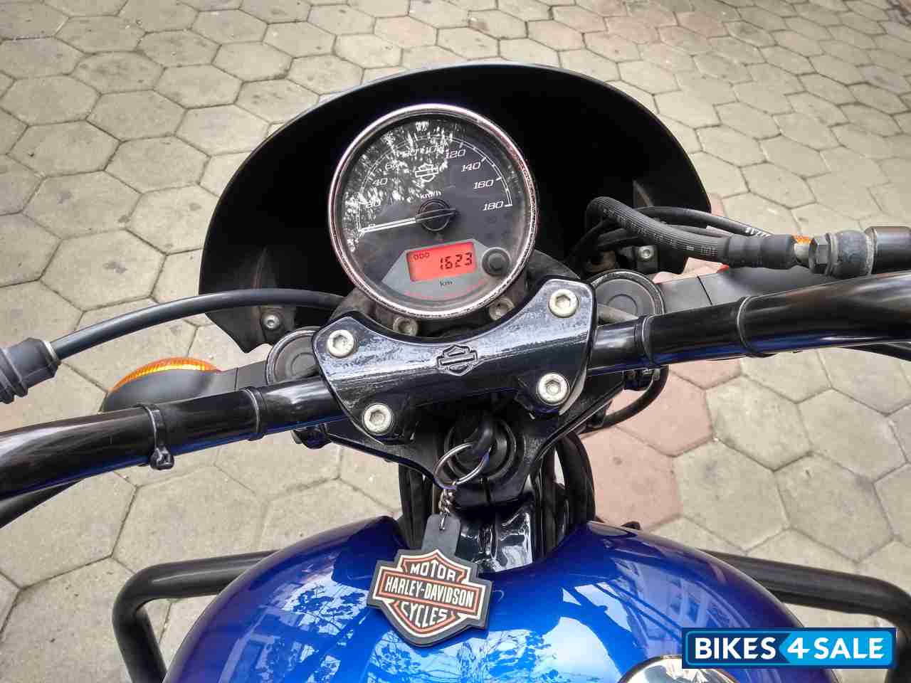 Blue Harley Davidson Street 750 Blue Harley Davidson Street 750