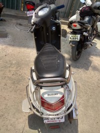 White Suzuki Access 125