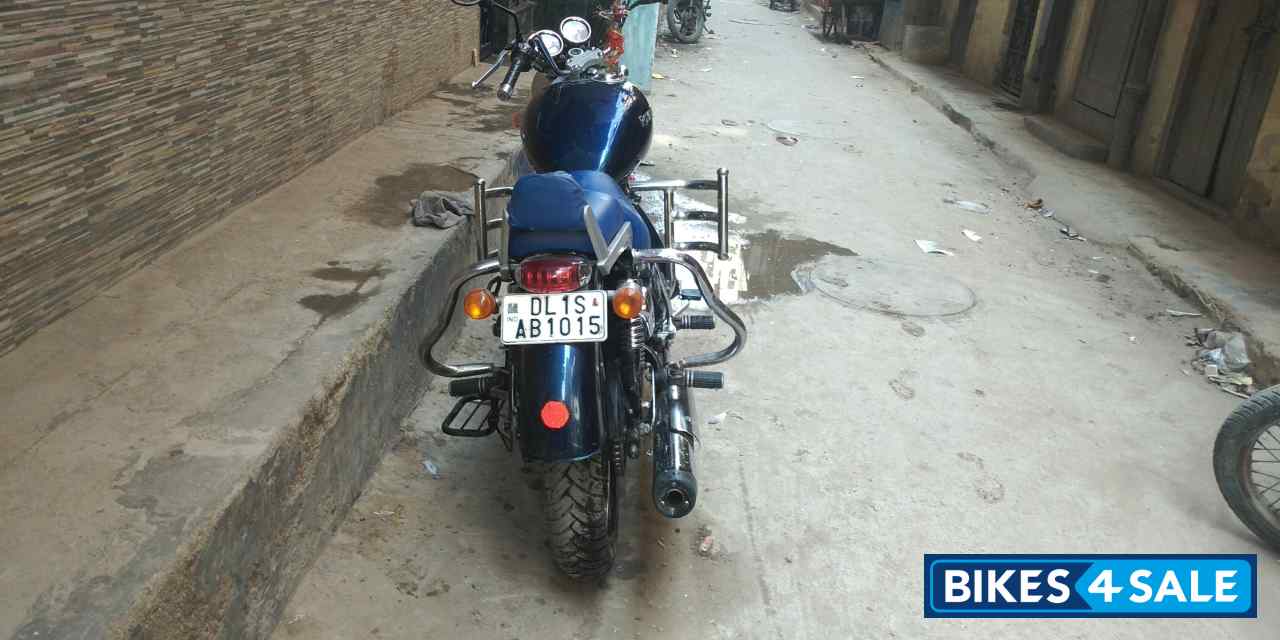 Blue Royal Enfield Thunderbird TwinSpark 350