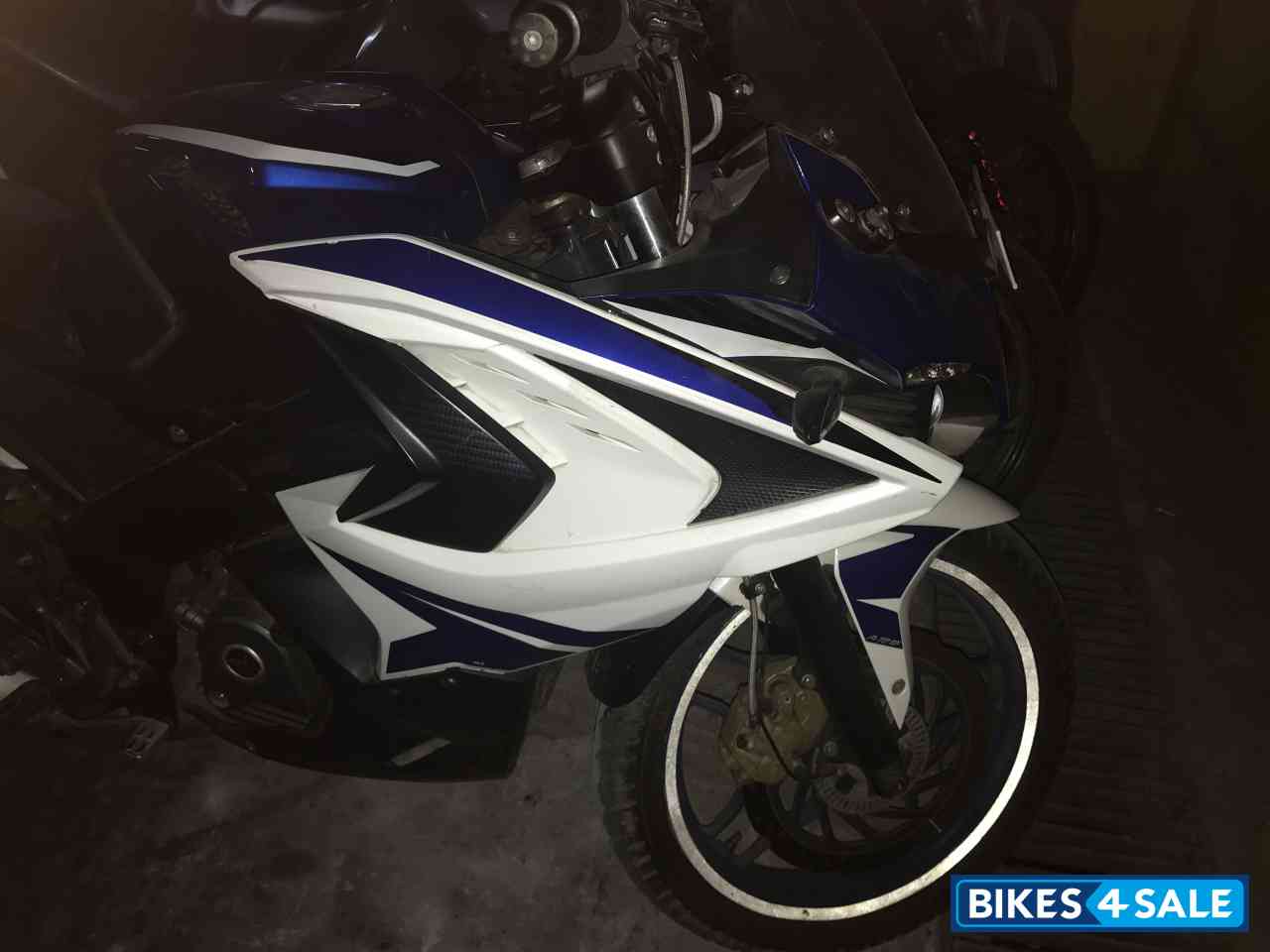 Blue And White Bajaj Pulsar RS 200 ABS
