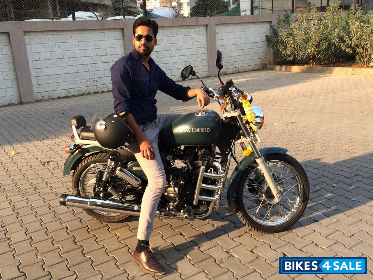 Asphalt Royal Enfield Thunderbird 500