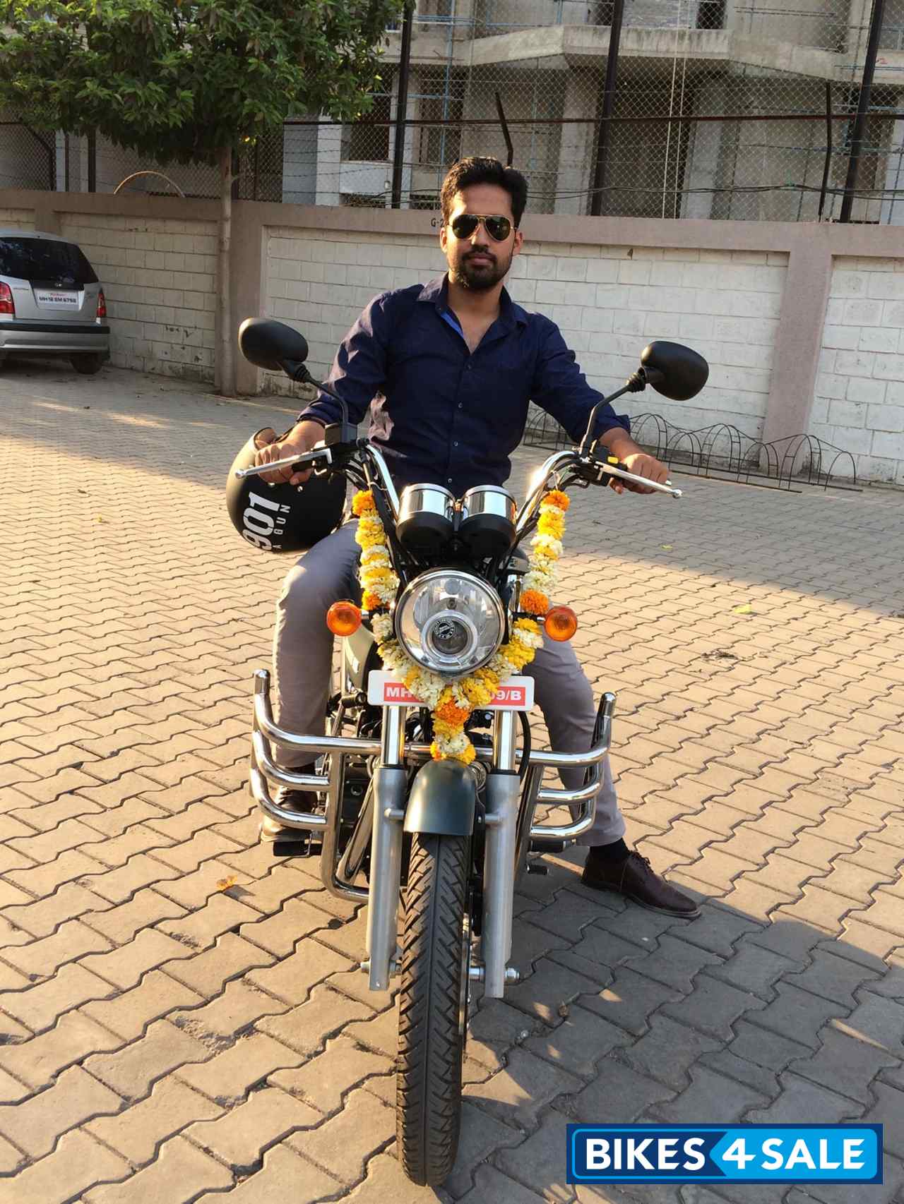 Asphalt Royal Enfield Thunderbird 500