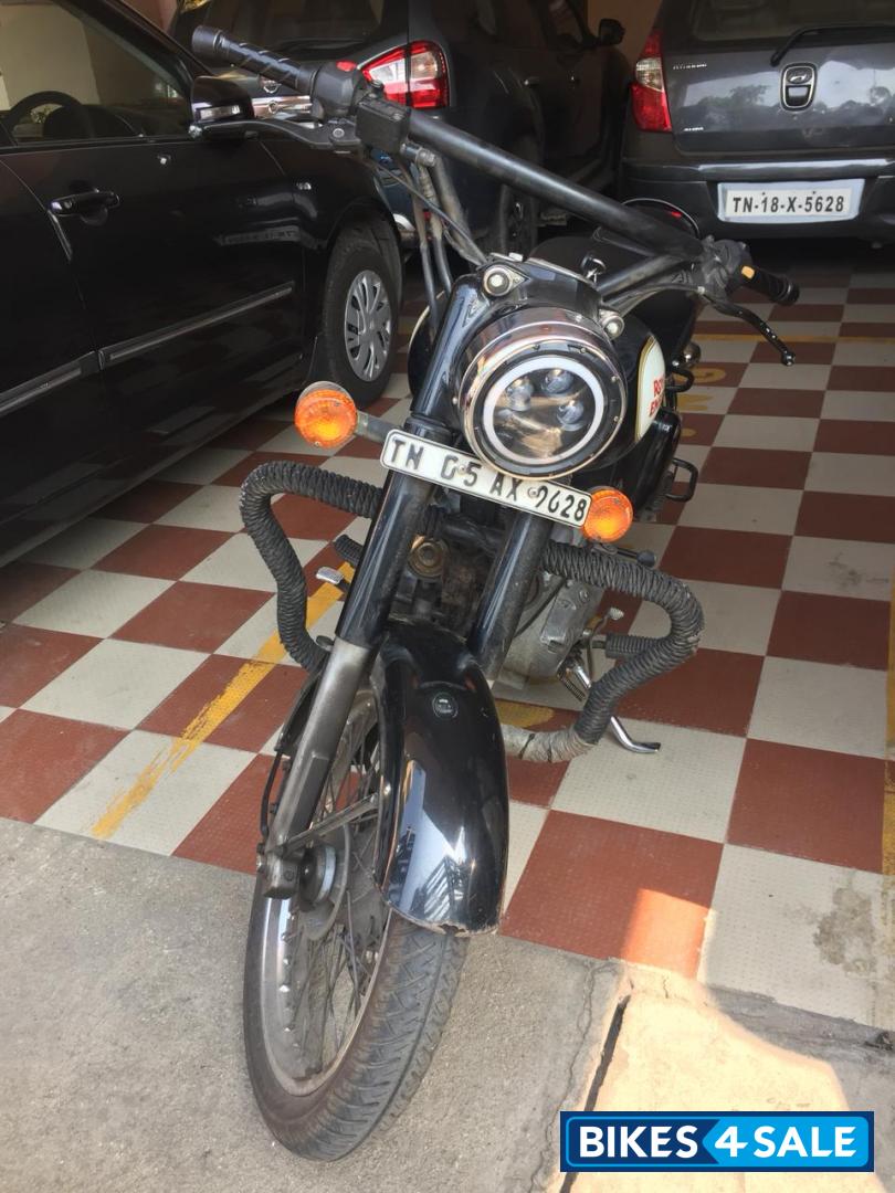 Black Royal Enfield Classic 350