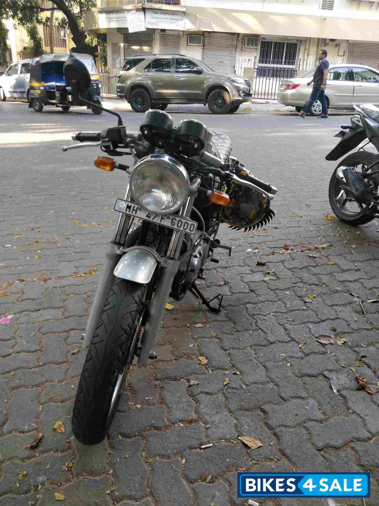 Black Royal Enfield Continental GT 535