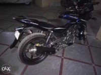 Royal Blue Bajaj Pulsar 220F