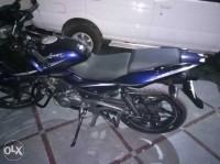 Royal Blue Bajaj Pulsar 220F