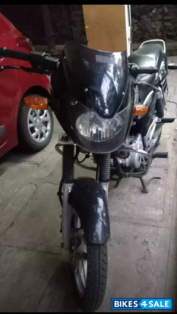 Black Bajaj Pulsar 150 DTSi