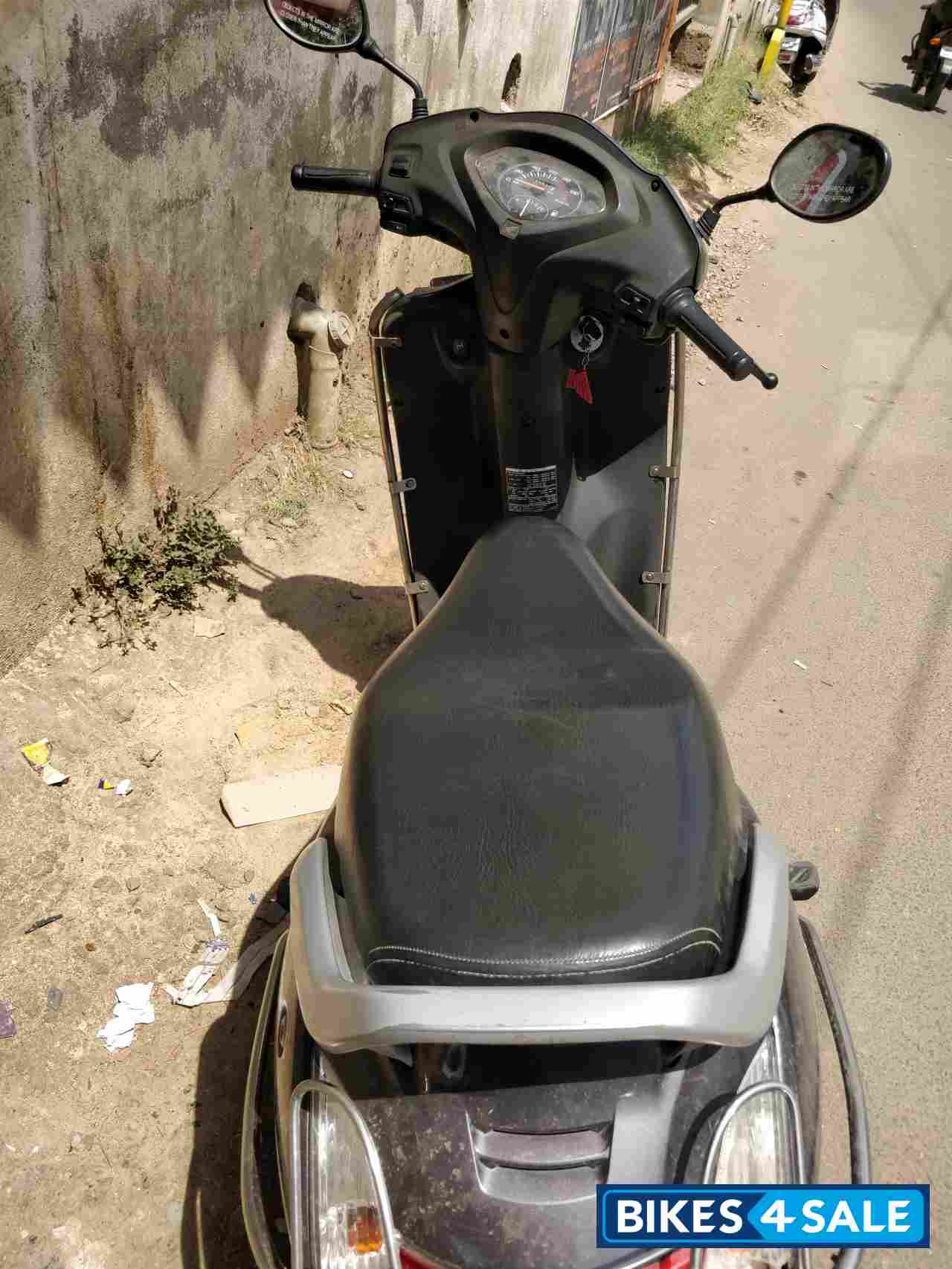 Grey Honda Activa