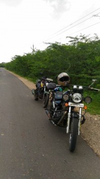 Mate Black Royal Enfield Thunderbird 500