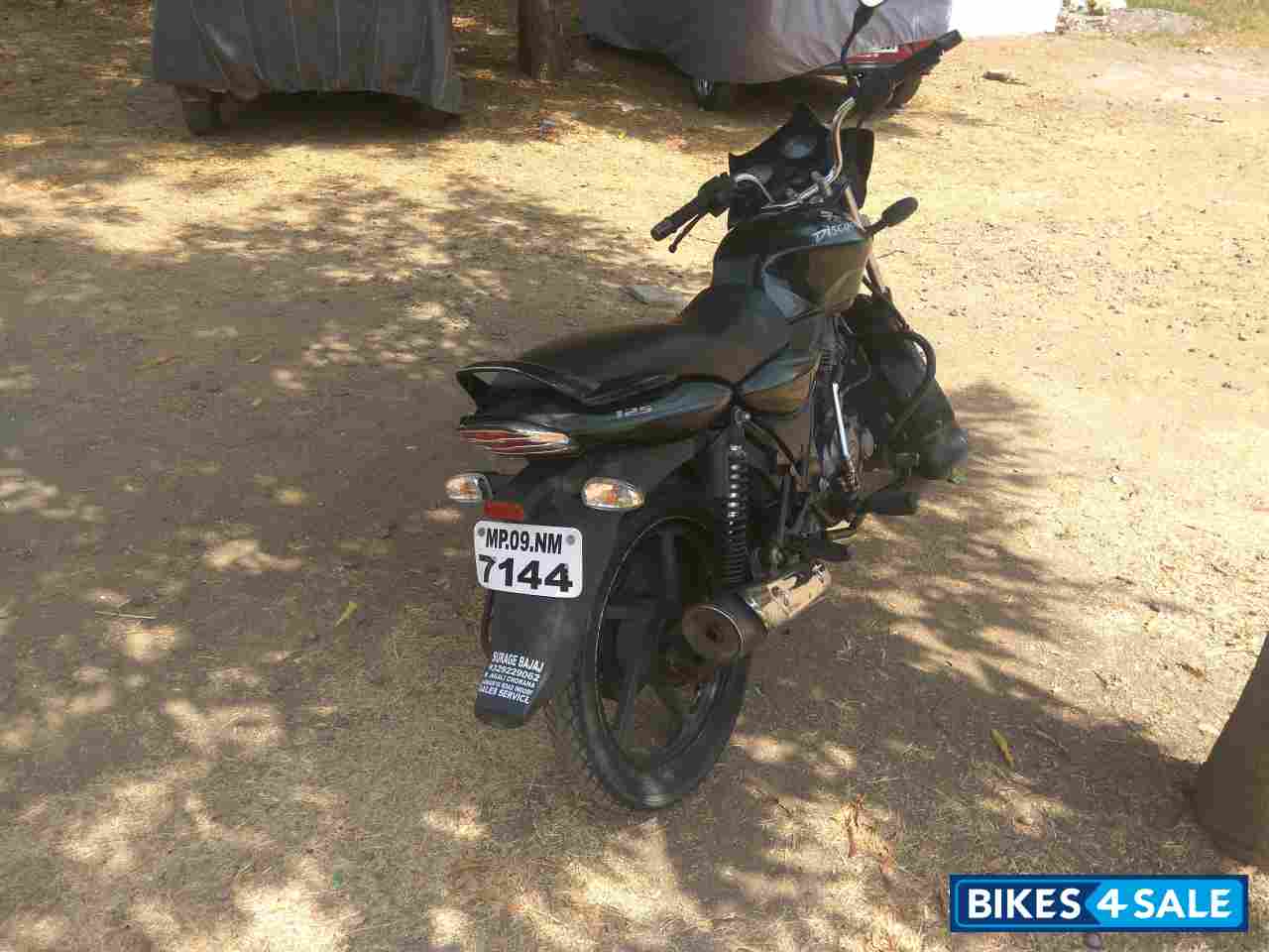 Black Bajaj Discover DTSi 125