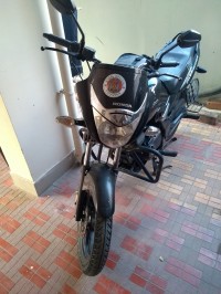 Black Honda CB Unicorn