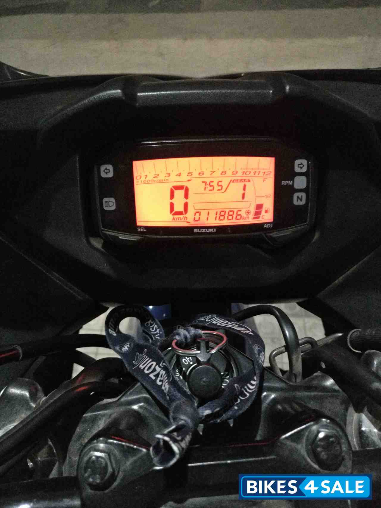 Met. Trinton Blue Suzuki Gixxer SF