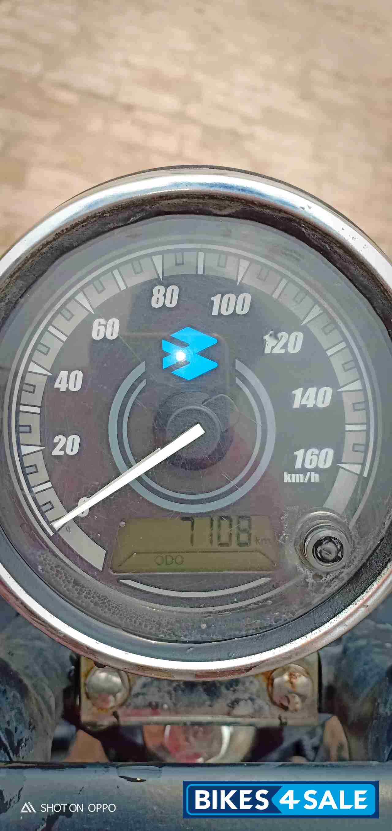 Black Bajaj Avenger Street 220