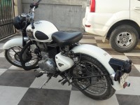 Royal Enfield Classic 350 2017 Model