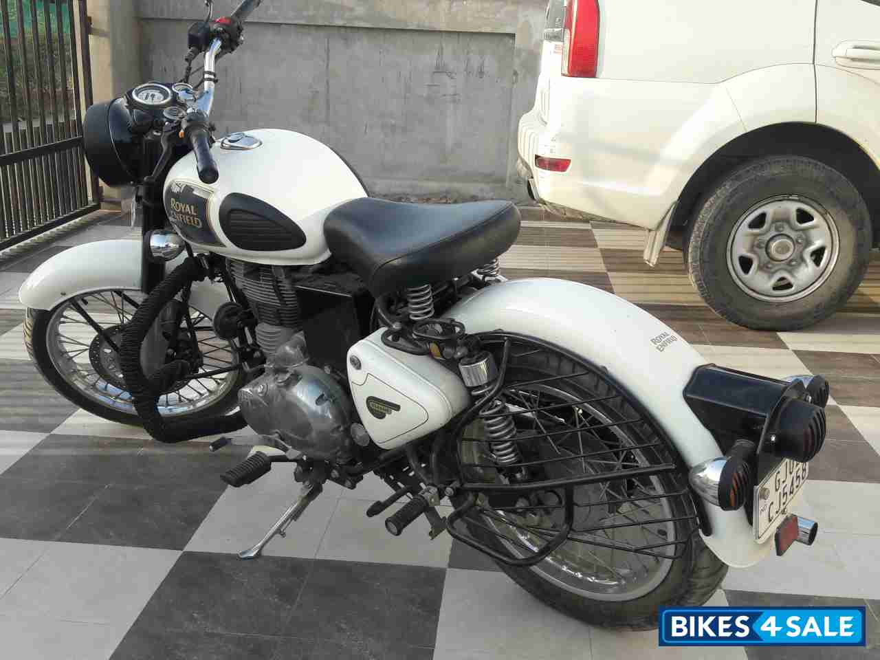 Royal Enfield Classic 350