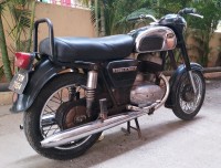 Ideal Jawa Yezdi Classic