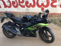 Yamaha YZF R15 V2