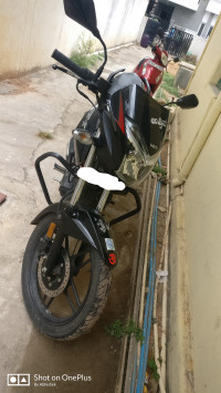Black Hero Xtreme 2015 model with dual disc brakes